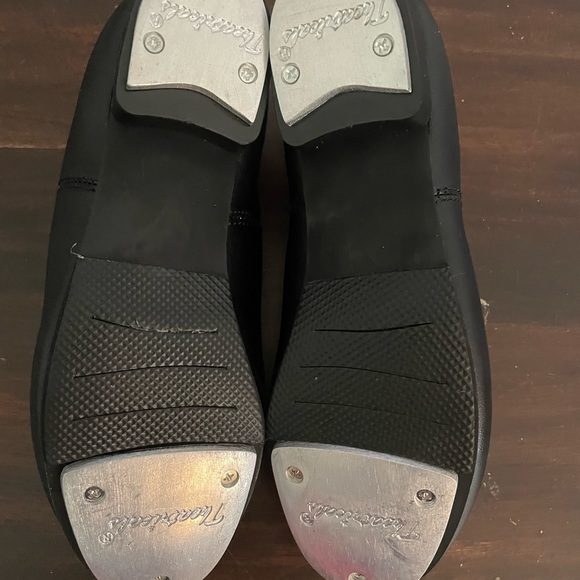 Tap Shoes - Picture 3 of 3